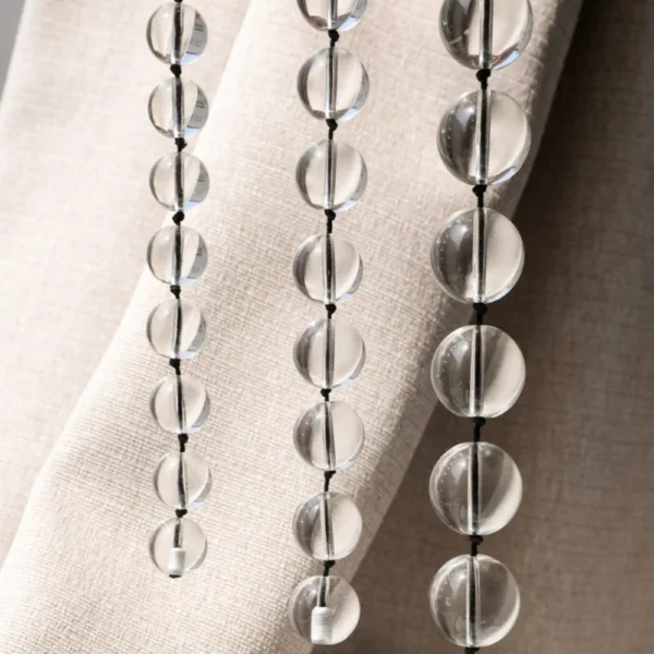 CHUỖI HẠT THỦY TINH TRONG SUỐT SIZE M (2.0CM – DÀI 18.5CM)