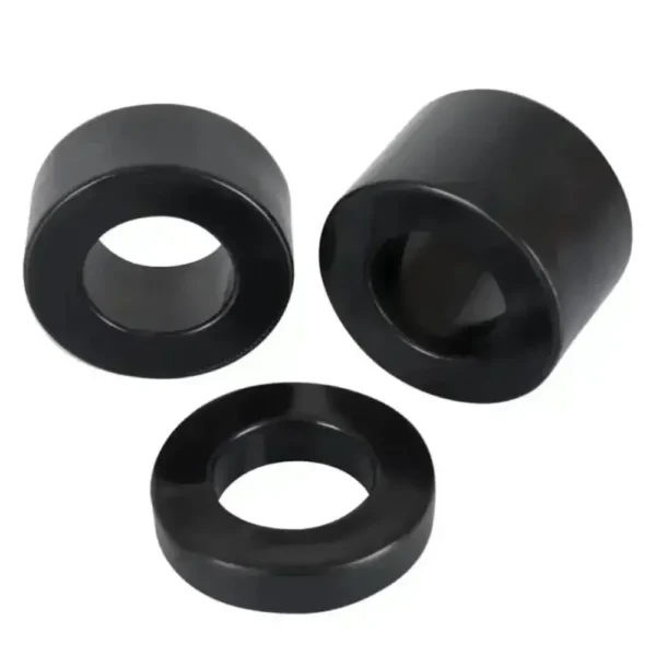 ĐEO TRỨNG DÁI C672