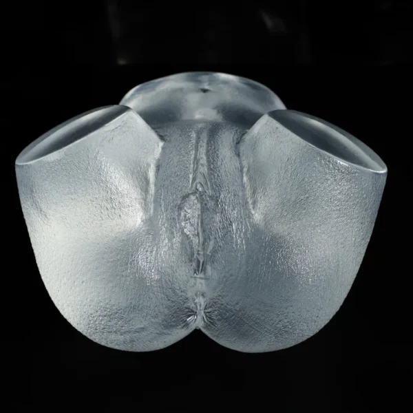 Mông nữ nguyên khối trong suốt